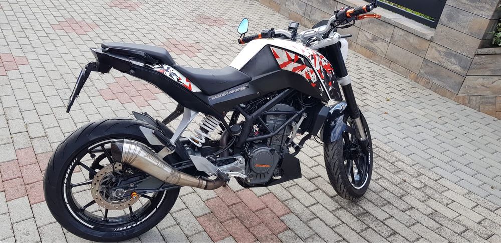 KTM  Duke 125cc 40tys . przebiegu