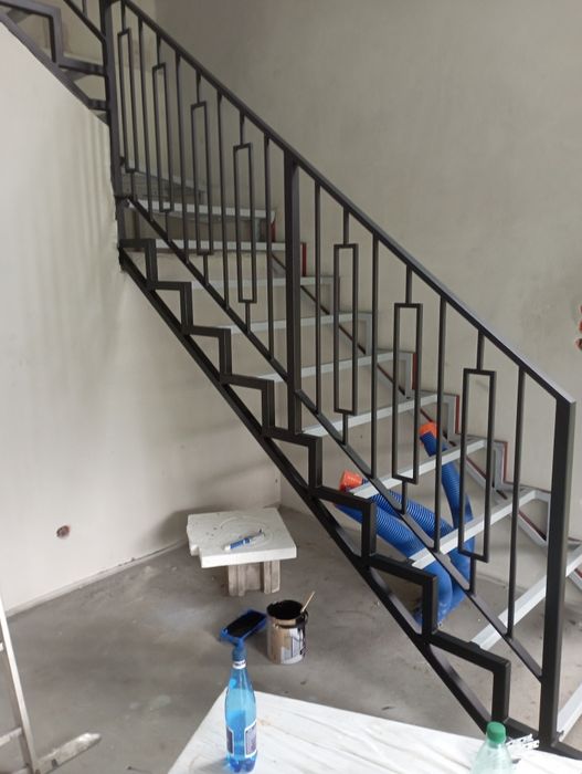 Tralka balustradowa stalowa