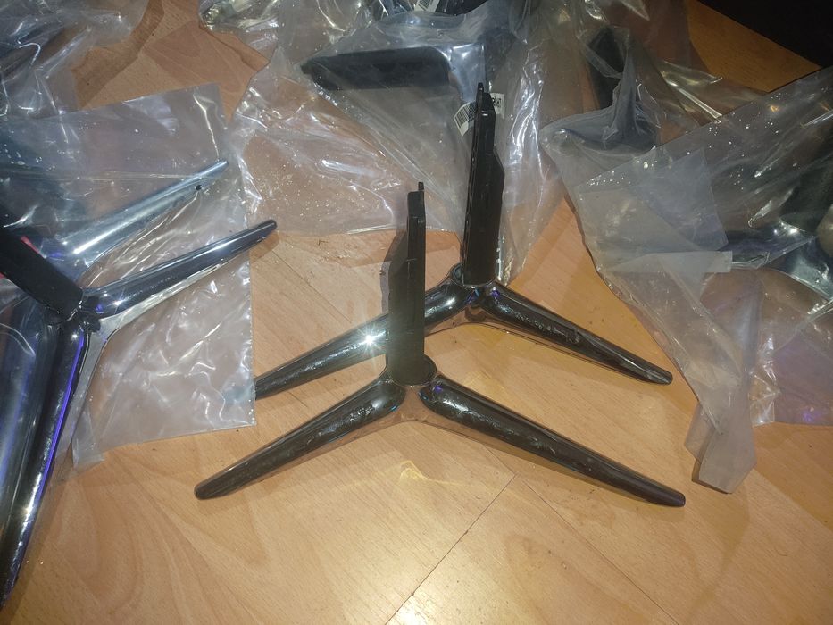 Nogi ,stojak,podstawai do telewizora