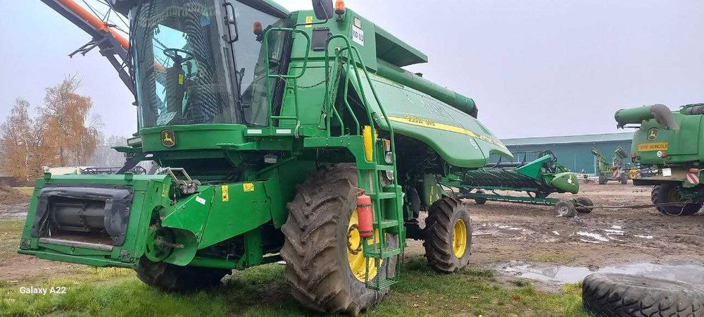 Комбайн John Deere 9560I STS