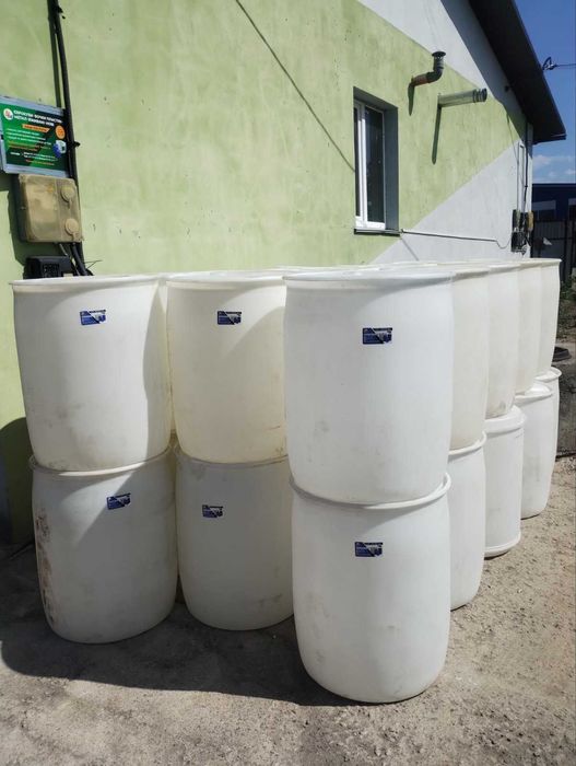 Харчова бочка 160л , кришка  під 2 корки (Під сік, вино, питну воду)