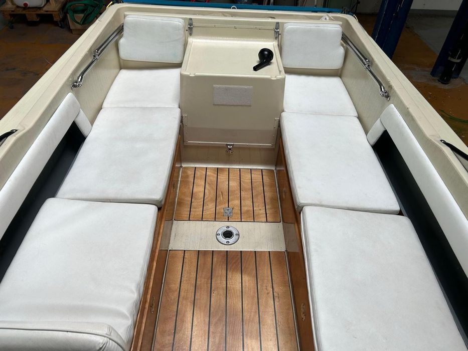 Draco 1700 Volvo Penta AQ 130/250 Łódź motorowa motorówka sportowa