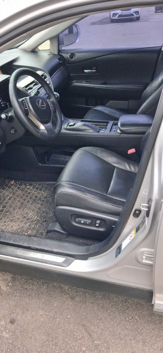 Автомобіль LEXUS RX350