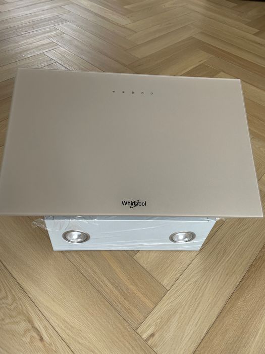 Nowy okap Whirlpool WHVP 62FLT SD - kominowy, LED, 60 cm