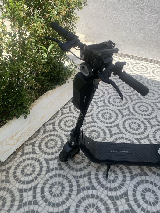 Niu kqi3 PRO como nova