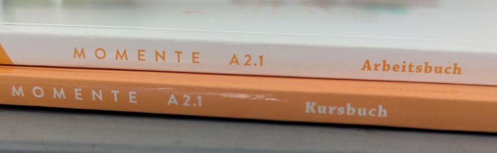 Momente A2.1 podręcznik+ćwiczenia+kody