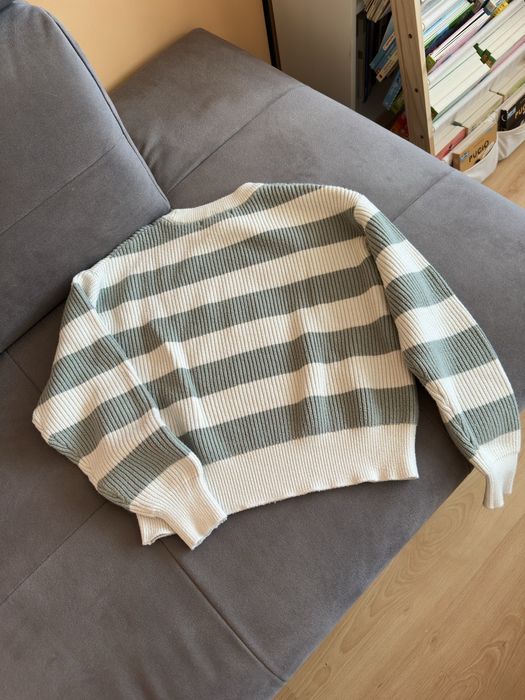 Sweter w pasy Sinsay z wiskozą