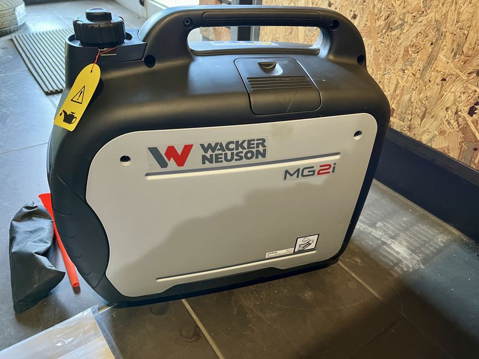 Nowy walizkowy Agregat Wacker MG2i, stały prąd