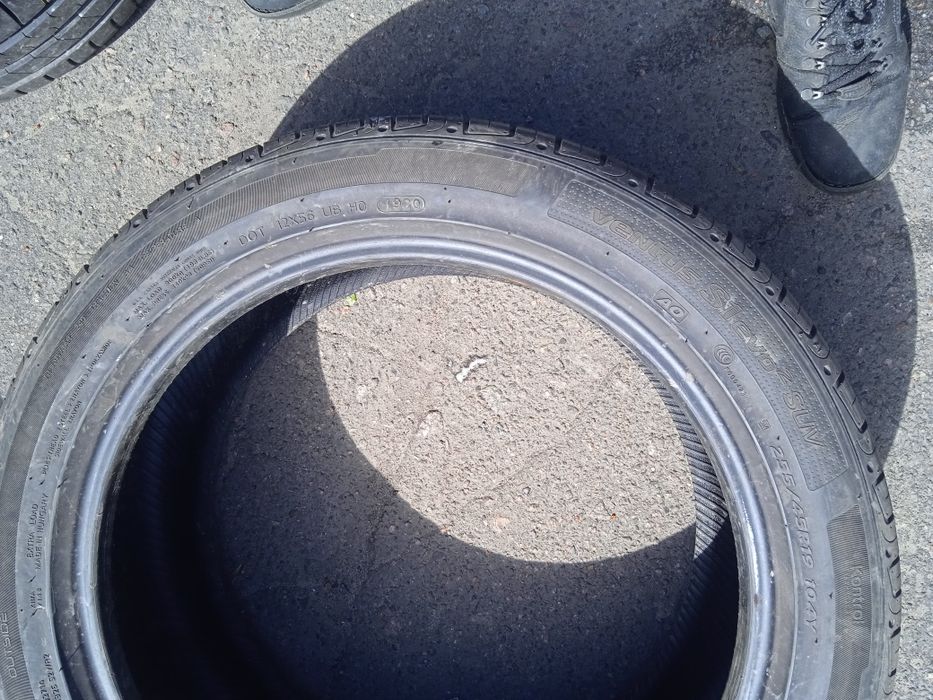 Шины лето 255.45.19 Hankook VentusS1Levo 2,20p,5.1mm