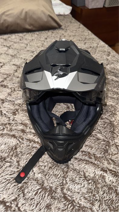Scorpion ADF 9000 Air desert