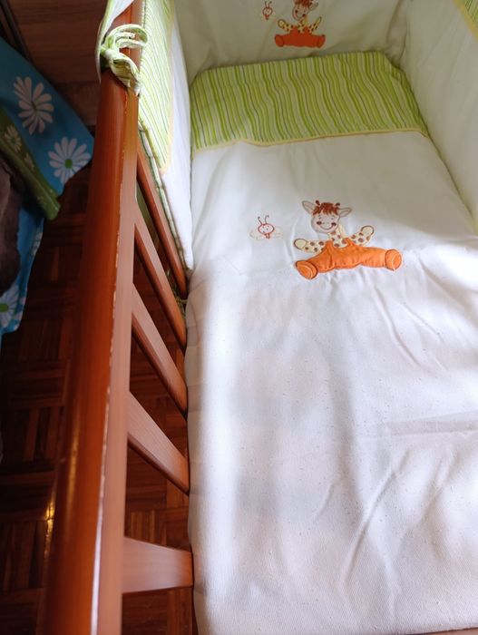 Berço de Bébé em Madeira