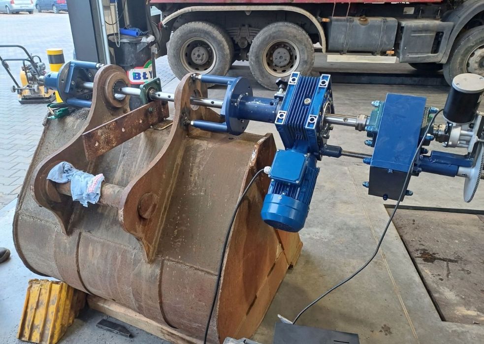 2 wytaczarki mobilne