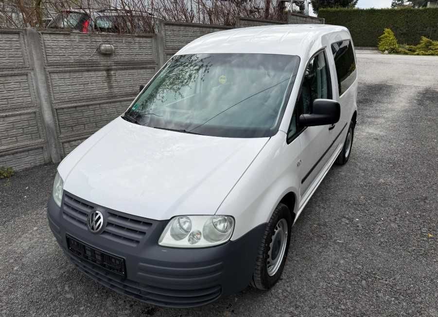 Бампер VOLKSWAGEN Caddy III  розборка Фольцваген Каді 3 04-10