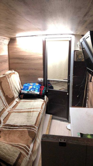 Автодом категория В . Полностью автономный с солнечными панелями, автобус