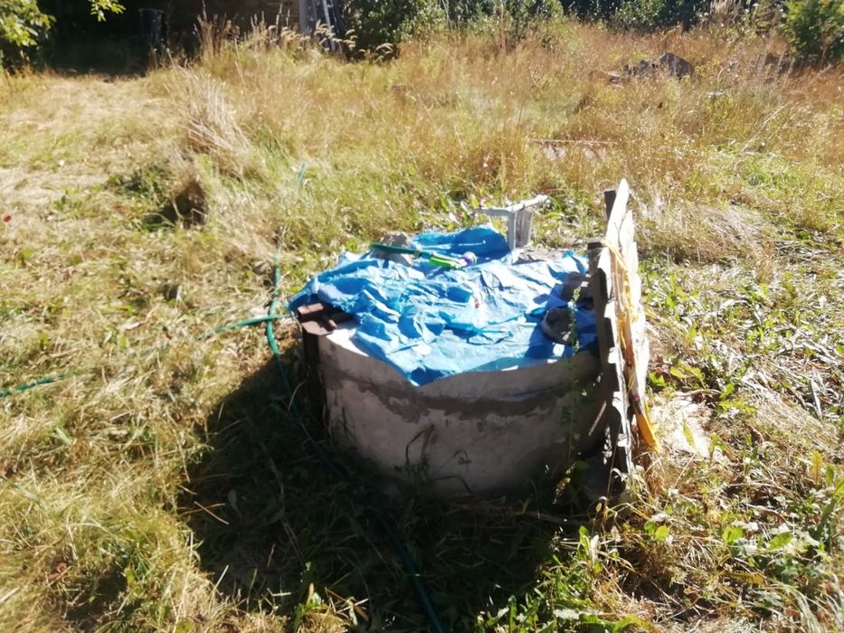 Продам земельну ділянку з будиночком Багрин Фастівський район.