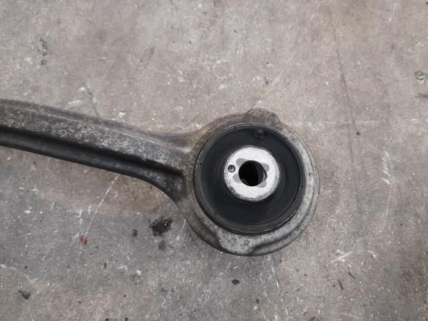 Braço de suspensão frente direito MERCEDES-BENZ Classe C (W204)