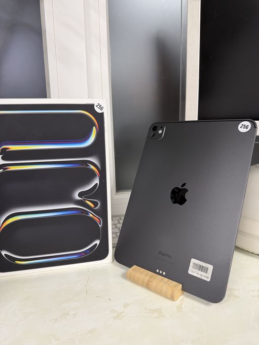 iPad Pro 11 M4 2024 256GB Space Black Wi-Fi MVV83 Гарний стан Fuil box
