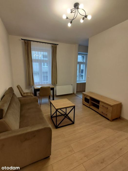 Wynajmę 2 pokoje 40m2 - ul. Więckowskiego