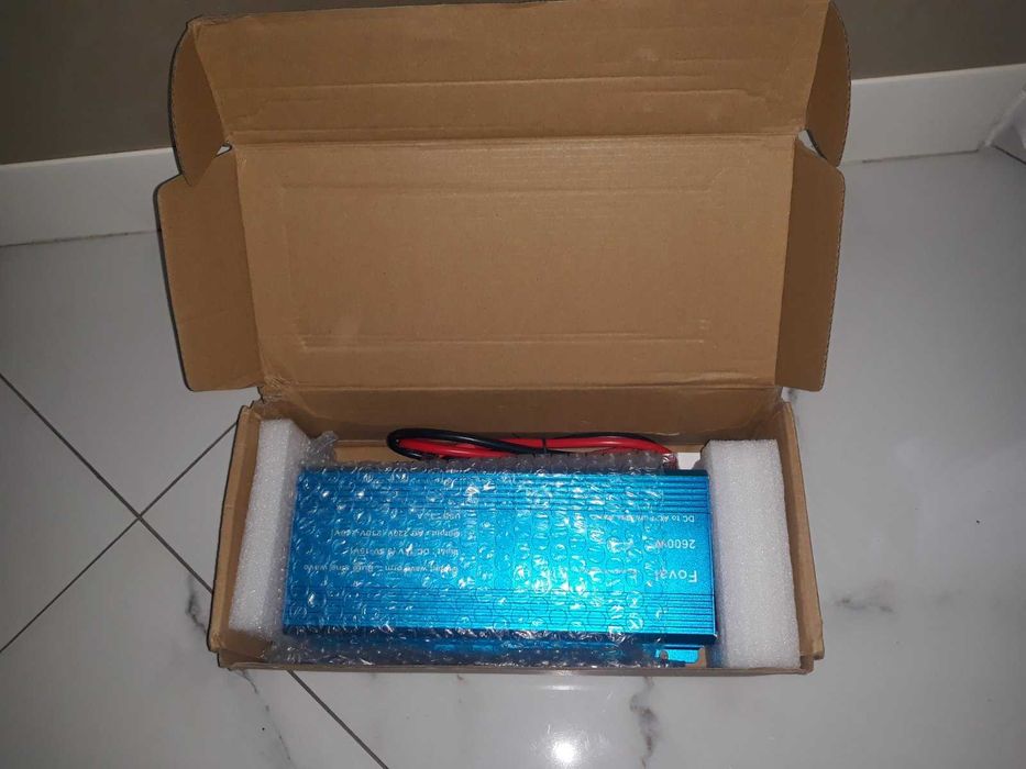 Чиста синусоїда. Інвертор 2600 Вт. Світлодіодний вольтметр.