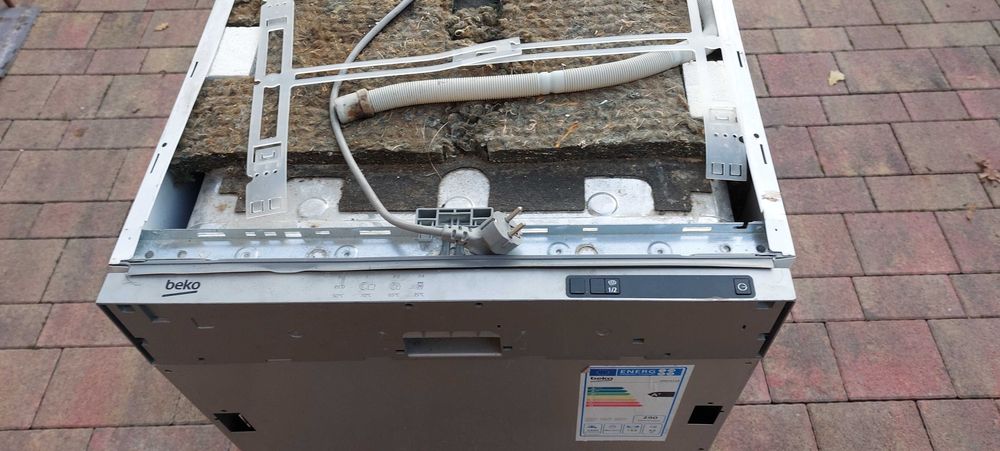 Zmywarka BEKO DIN14210 na części