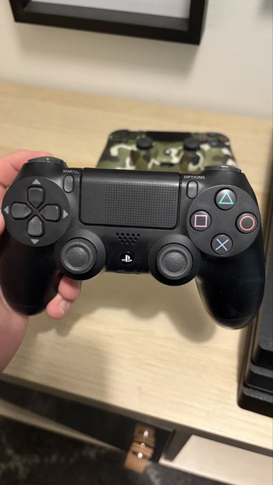 Playstation 4 pro 1tb