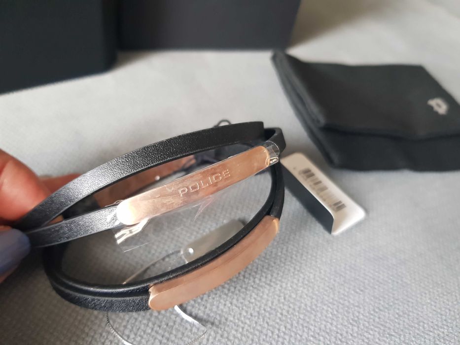 Pulseira POLICE em couro e Aço, modelo Unissexo, totalmente nova