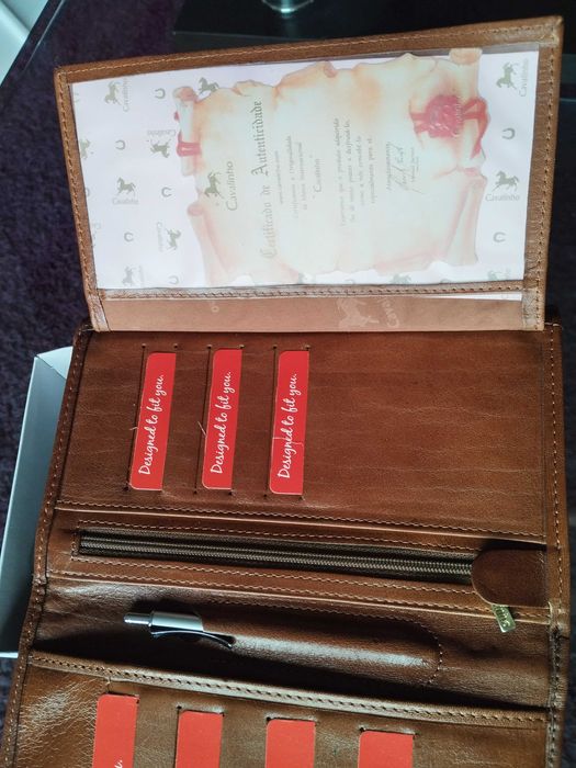 Carteira Cavalinho Nova