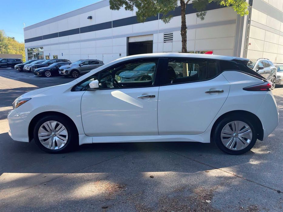Nissan LEAF S      2021