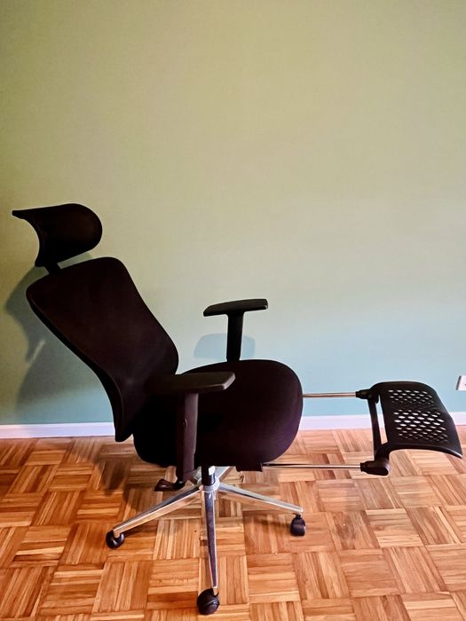 Cadeira ergonómica reclinável HBADA P5 com apoio lombar e de pés