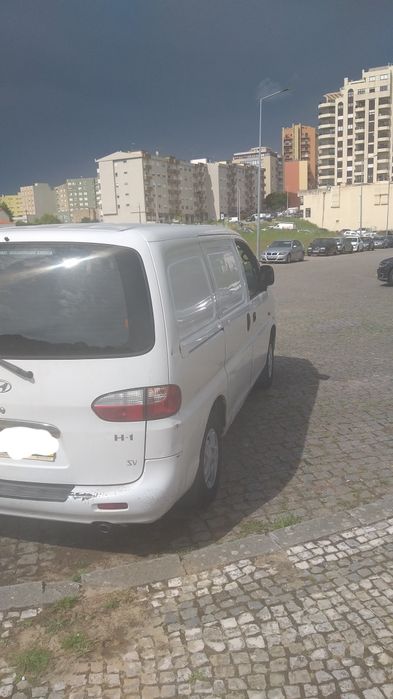 Hyndai h1 carrinha