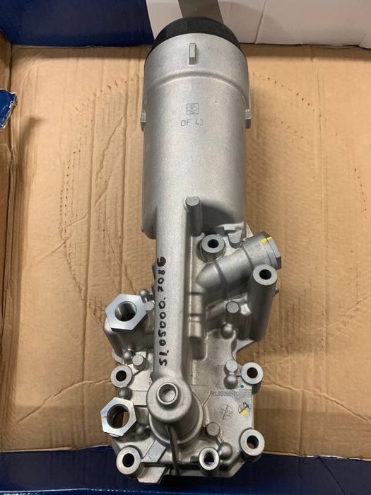 Корпус масляного фільтру MAN