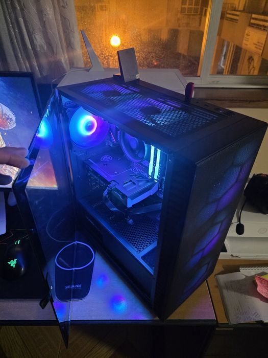 PC gaming rtx 5060, ryzen 5 5500, 16gb ram DDR4 3600