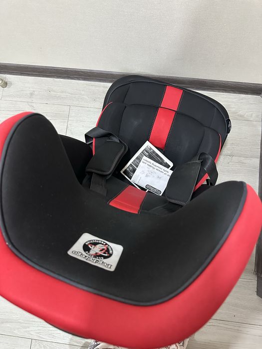 Автокрісло peg pegero 9 міс - 12 років