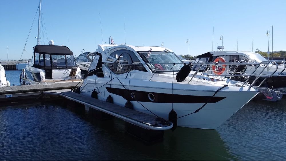 Jacht motorowy Galeon 310 HTC