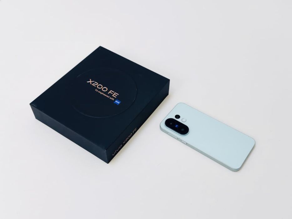 Vivo x200fe - 12/512Gb - Azul