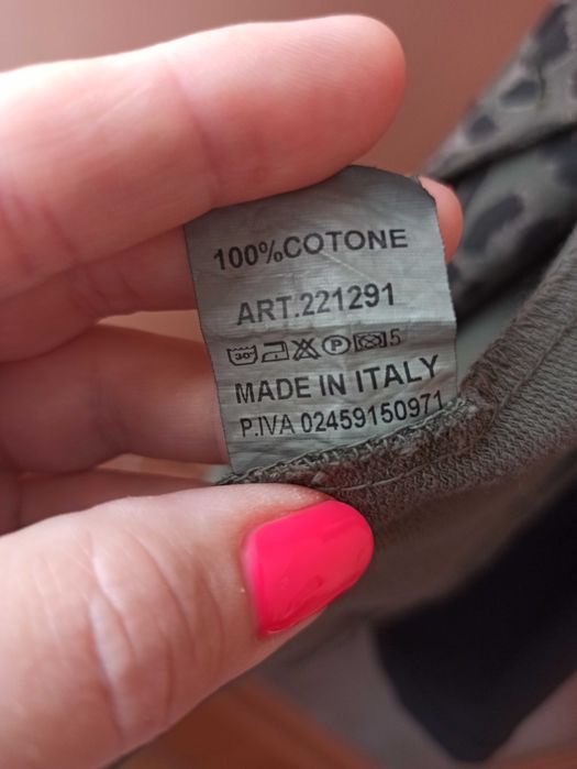 Bluzo-marynarka z kapturem panterka