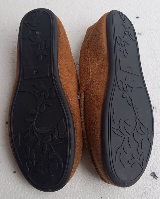 Buty damskie- mokasyny