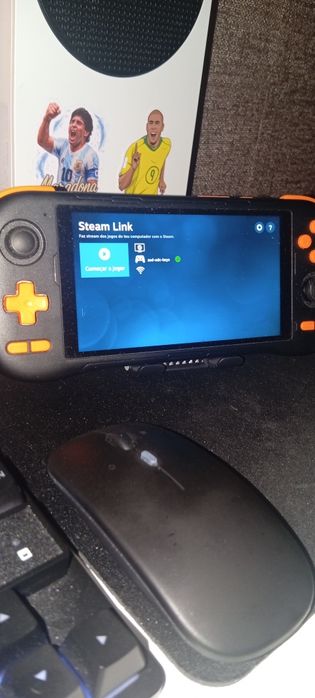 consola portátil baseada em Android 14,