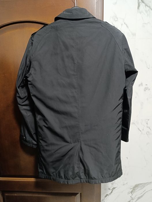 Плащ Armani р 52