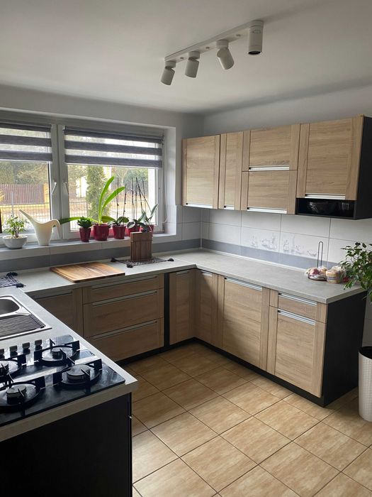 Dom po remoncie – 2 niezależne mieszkania | Zawiercie, oś. Zuzanka