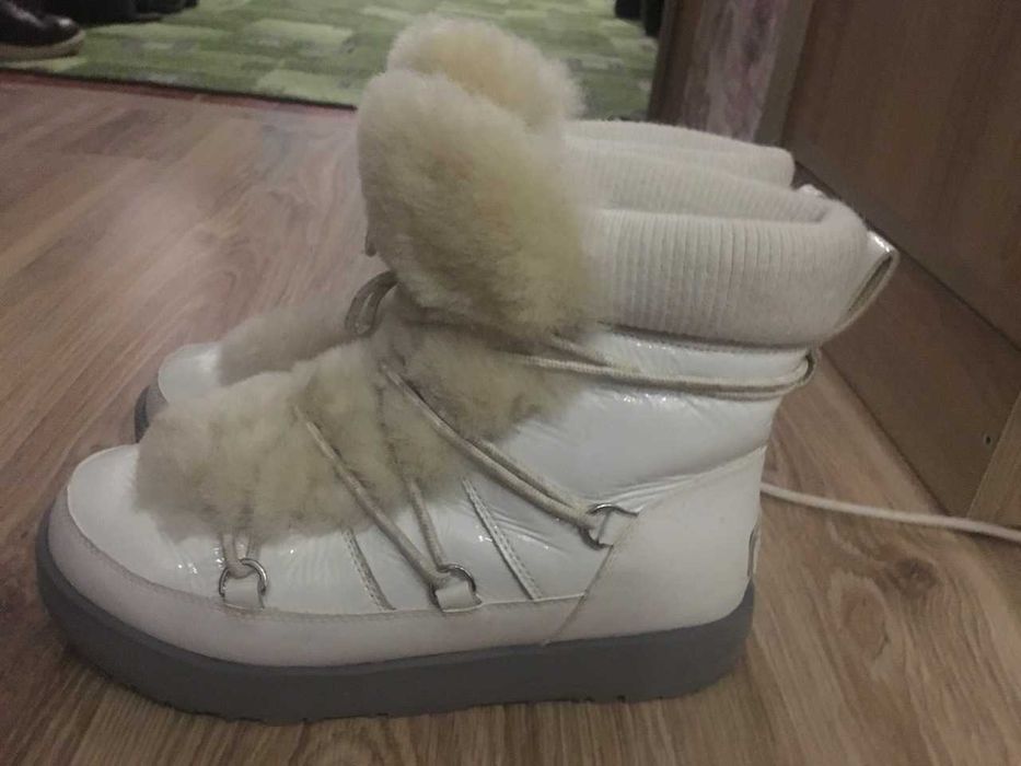 Ugg. Оригинал. Угги ботинки луноходы. Размер 39.