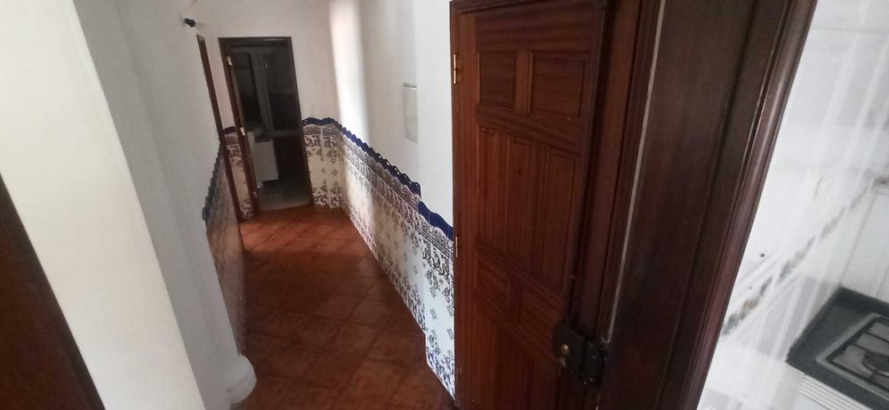Apartamento T2 em Camarate, 1º andar