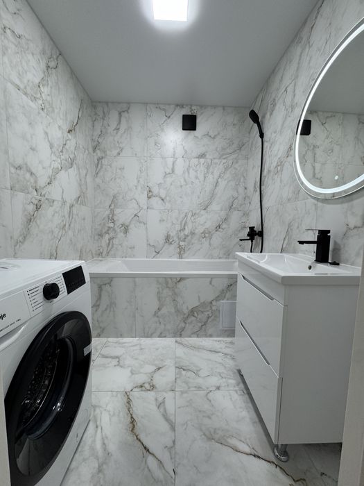 2 кімнатна квартира продаж Бам єр іо меблі техніка