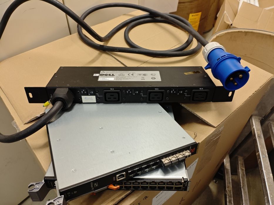 PDU Dell J559N 32A 3-Phase + kabel"