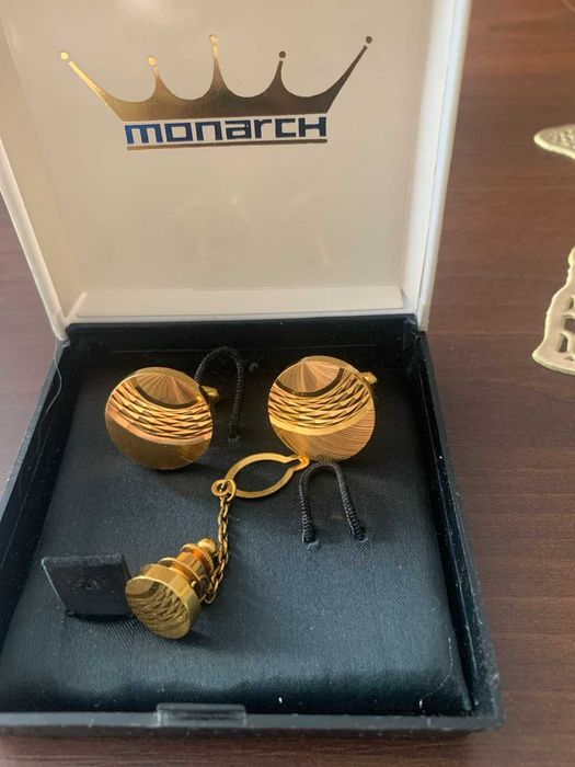Продам застібки для манжетів