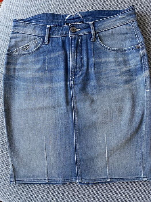 Guess. Spódnica. 36