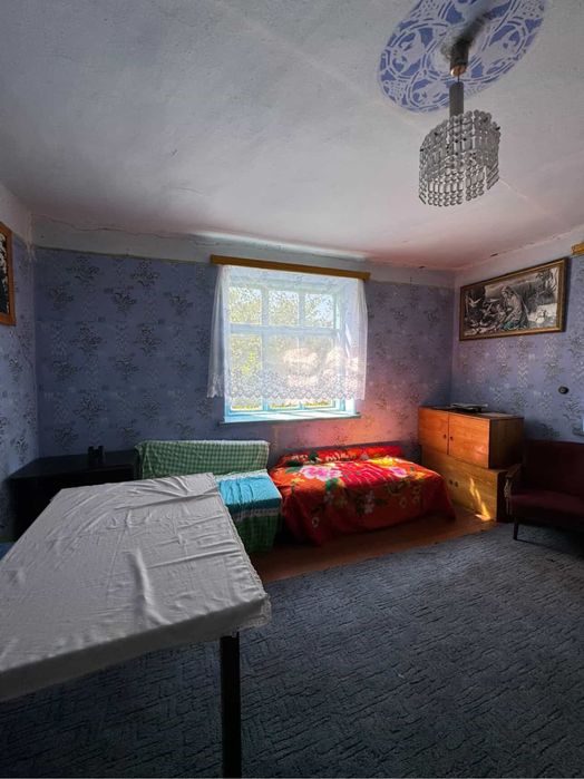 Кунин, Жовква, житловий будинок