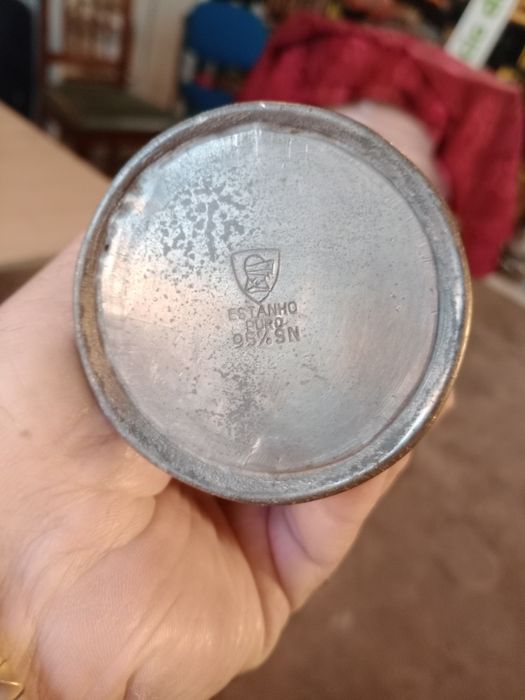 Ânfora de estanho puro