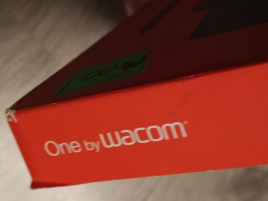 Графічний планшет One by Wacom Medium (CTL-672/K0-BX)