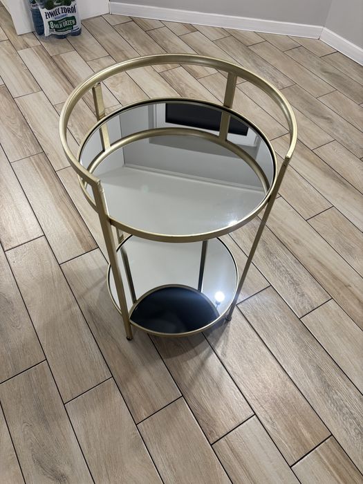 barek lub stolik pomocniczy